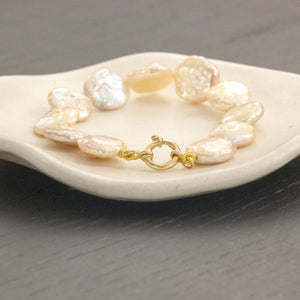 Pancake pearl bracelet