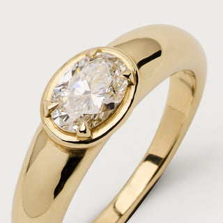 Filippa solitaire ring