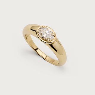 Filippa solitaire ring