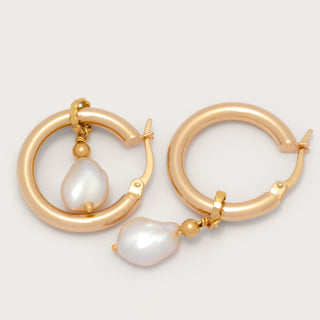 Single freshwater pearl hoops