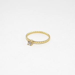 Dotted solitair ring